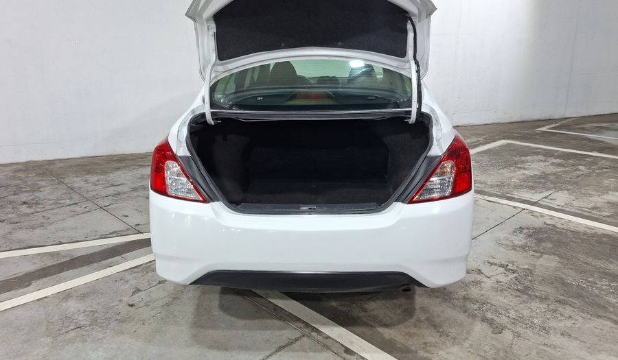 Nissan V-drive 1.6 V-DRIVE A/C Sedan 2021