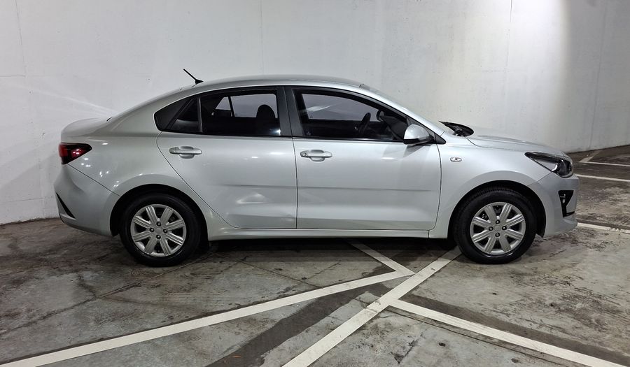 Kia Rio 1.6 L AUTO Sedan 2021