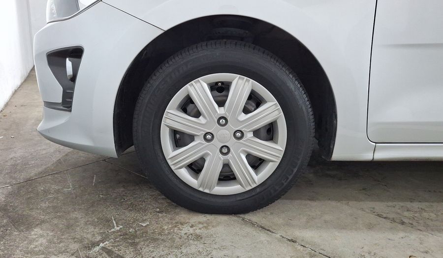 Kia Rio 1.6 L AUTO Sedan 2021