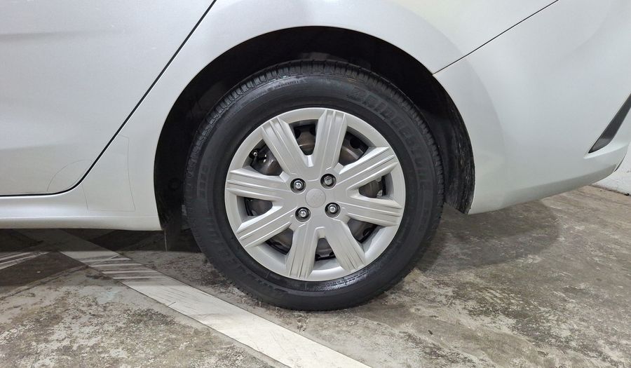 Kia Rio 1.6 L AUTO Sedan 2021