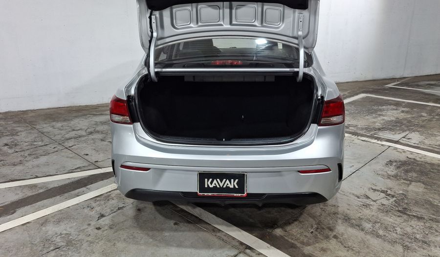 Kia Rio 1.6 L AUTO Sedan 2021