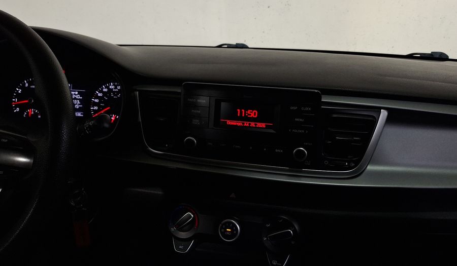Kia Rio 1.6 L AUTO Sedan 2021