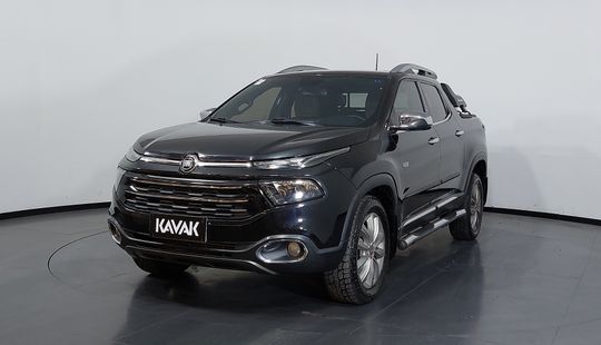 Fiat • Toro