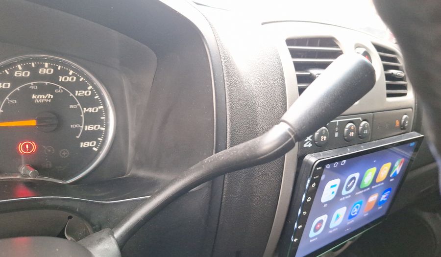 Chevrolet Colorado 3.7 Z71 AUTO 4X4 Pickup 2011
