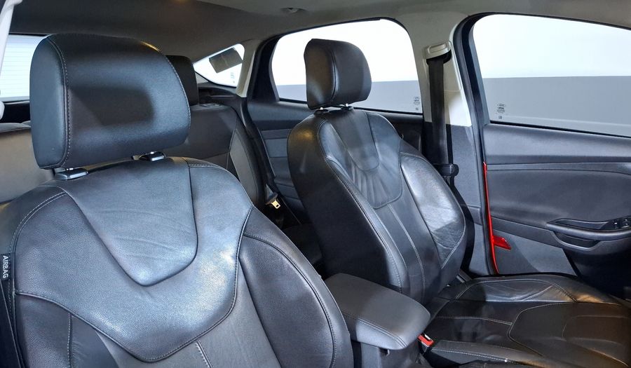 Ford Focus 2.0 SE LUXURY AT Hatchback 2016