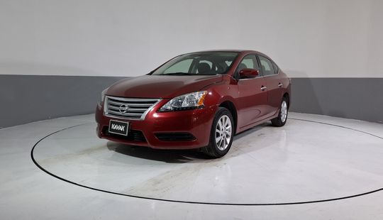 Nissan • Sentra