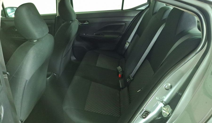Nissan Versa 1.6 SENSE Sedan 2024