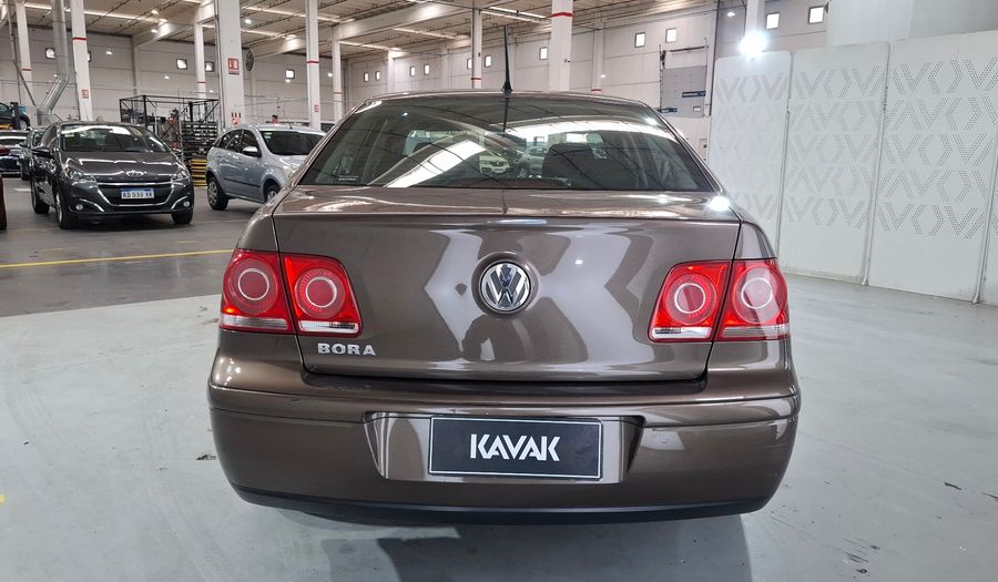 Volkswagen Bora 2.0 TRENDLINE Sedan 2011