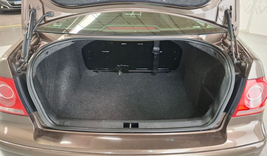 Volkswagen Bora 2.0 TRENDLINE Sedan 2011