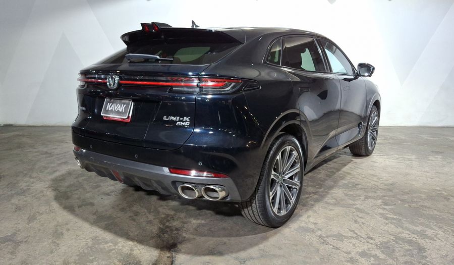 Changan Uni-k 2.0 PREMIUM AUTO AWD Suv 2025