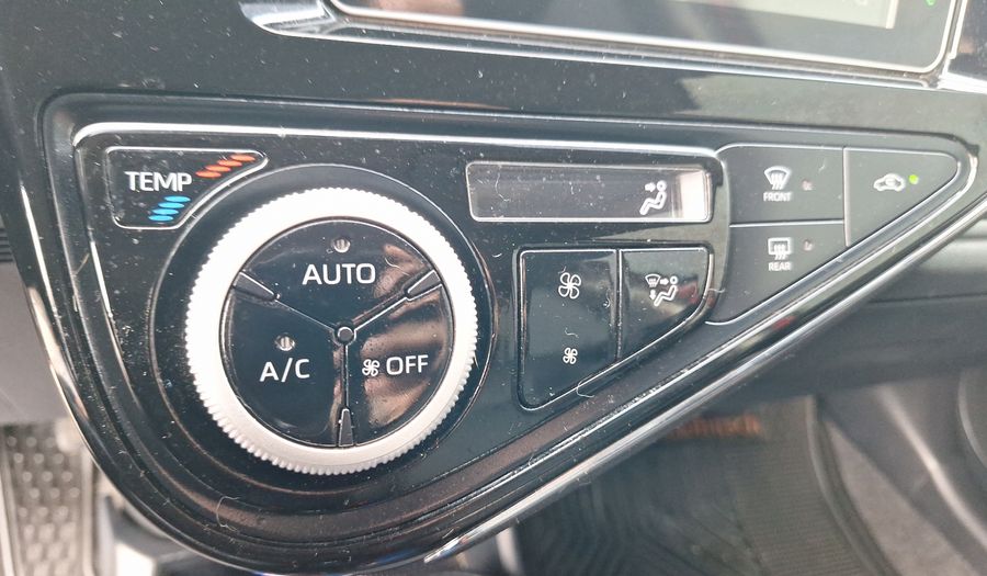 Toyota Prius 1.5 AUTO HYBRID Hatchback 2019
