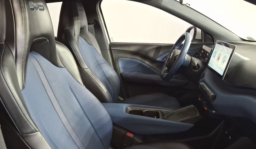 Byd Dolphin Mini BEV 38KWH PLUS AUTO Hatchback 2025