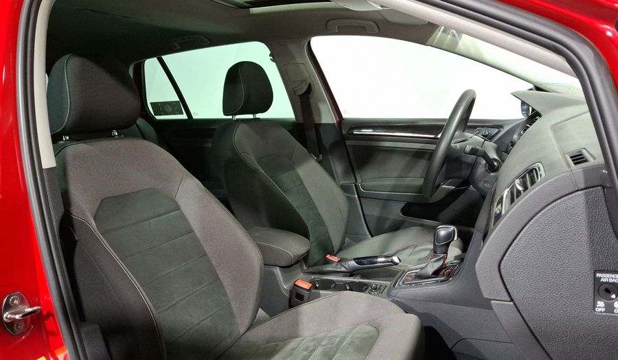 Volkswagen Golf 1.4 HIGHLINE DCT Hatchback 2020