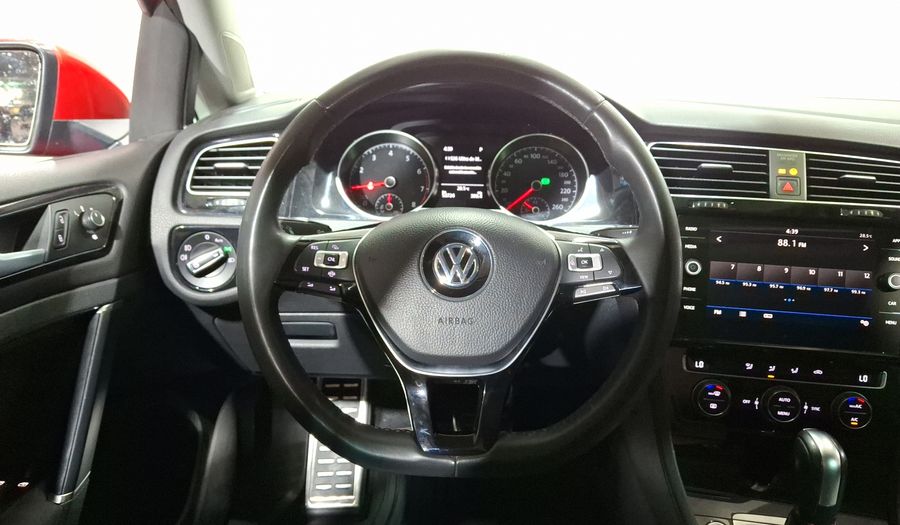 Volkswagen Golf 1.4 HIGHLINE DCT Hatchback 2020