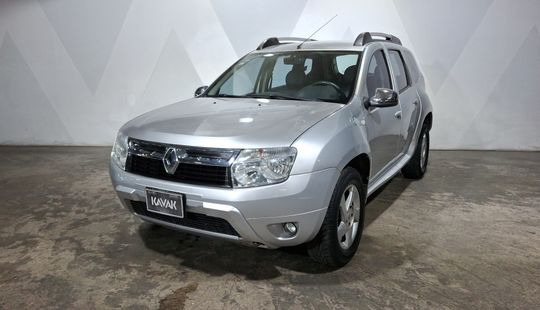 Renault • Duster