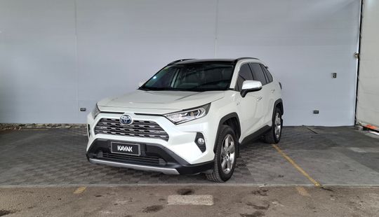 Toyota • RAV4