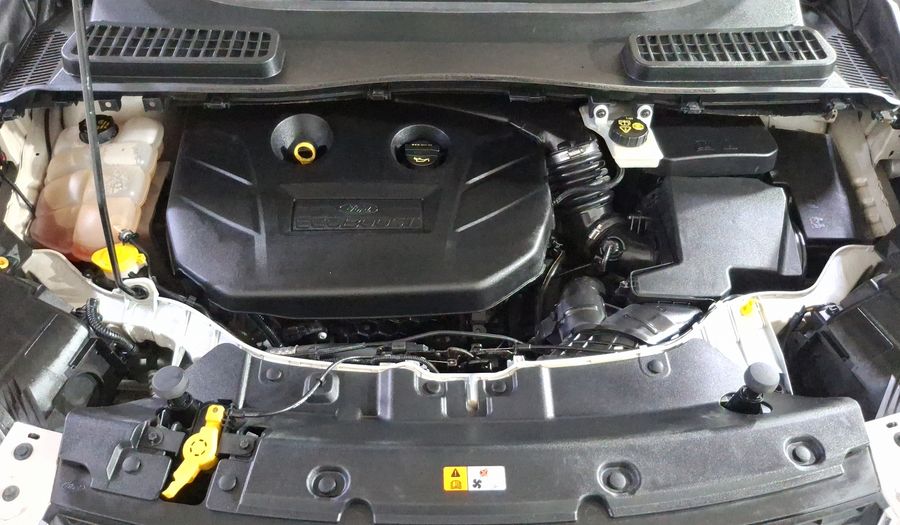 Ford Escape 2.0L TITANIUM ECOBOOST I4 AT Suv 2015
