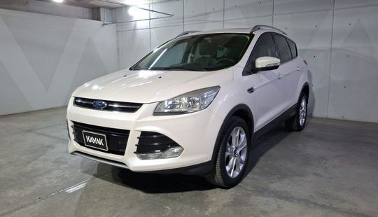 Ford • Escape