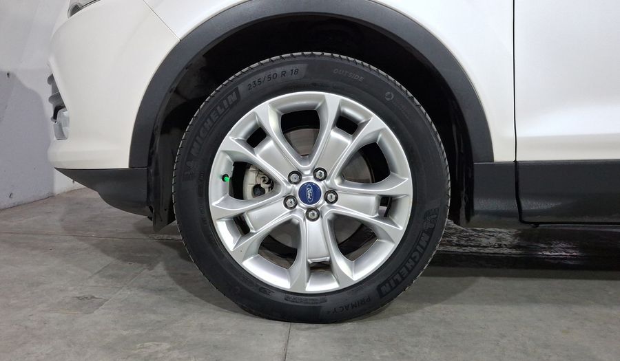Ford Escape 2.0L TITANIUM ECOBOOST I4 AT Suv 2015