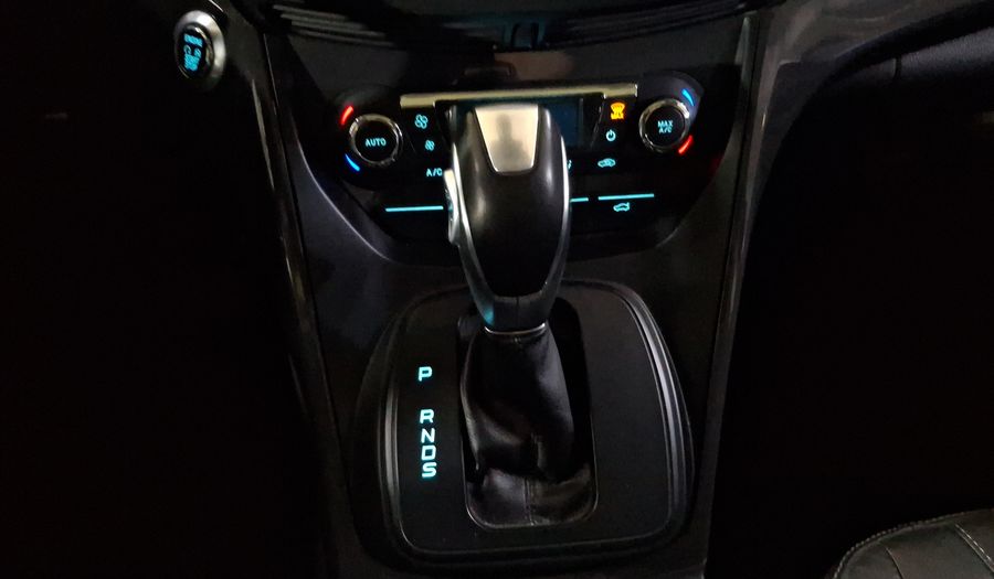 Ford Escape 2.0L TITANIUM ECOBOOST I4 AT Suv 2015