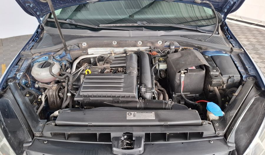 Volkswagen Golf 1.4 TSI COMFORTLINE Hatchback 2016