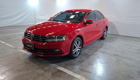 Volkswagen • Jetta