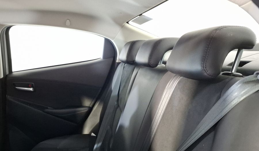 Mazda 2 2.0 SIGNATURE AUTO Sedan 2024