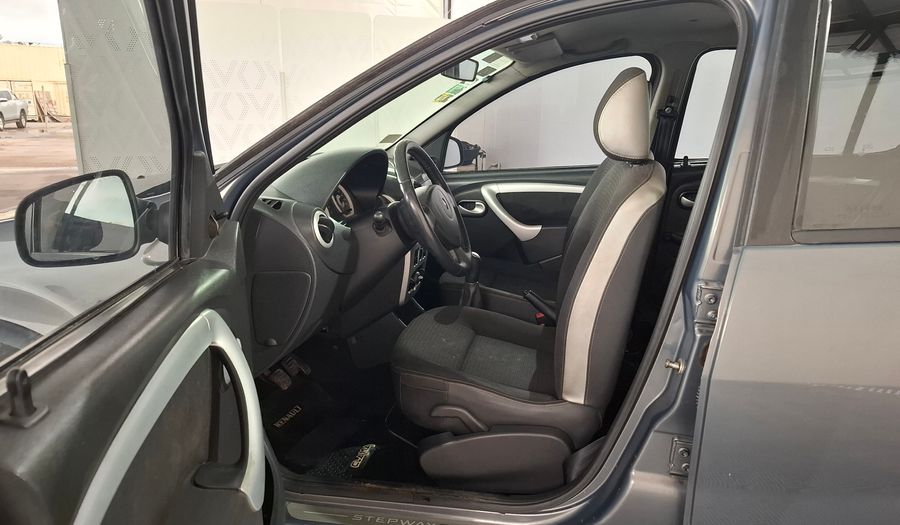 Renault Sandero Stepway 1.6 16V STEPWAY CONFORT Hatchback 2009