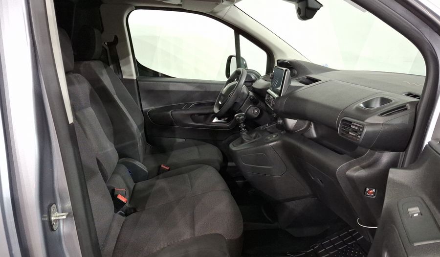Peugeot Partner 1.2 PURETECH MAXI PACK Van 2026