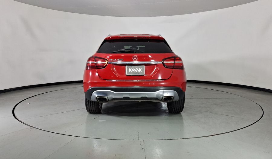Mercedes Benz Clase Gla 1.6 GLA 200 SPORT DCT Suv 2019