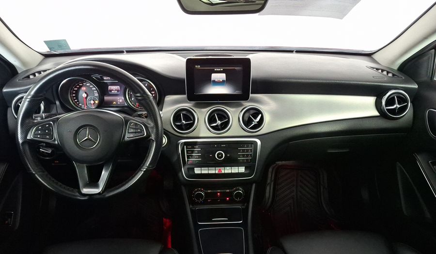 Mercedes Benz Clase Gla 1.6 GLA 200 SPORT DCT Suv 2019