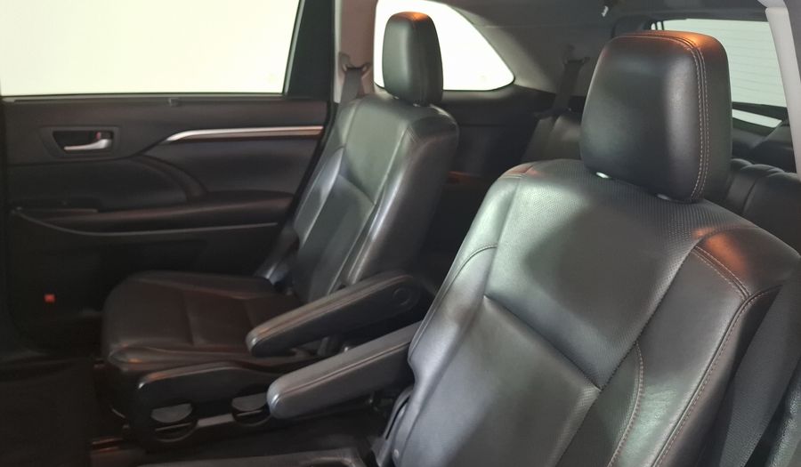 Toyota Highlander 3.5 LIMITED PANORAMA ROOF AT Suv 2016