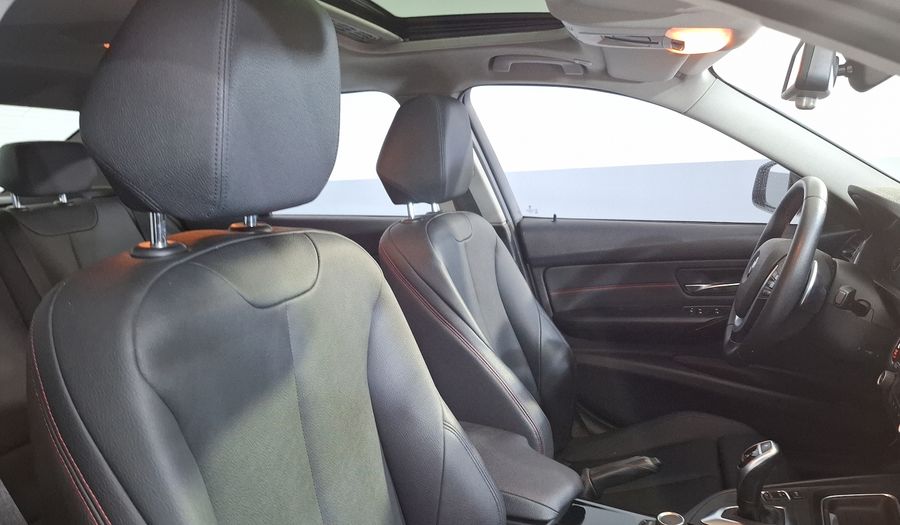 Bmw Serie 3 2.0 320IA M SPORT Sedan 2015