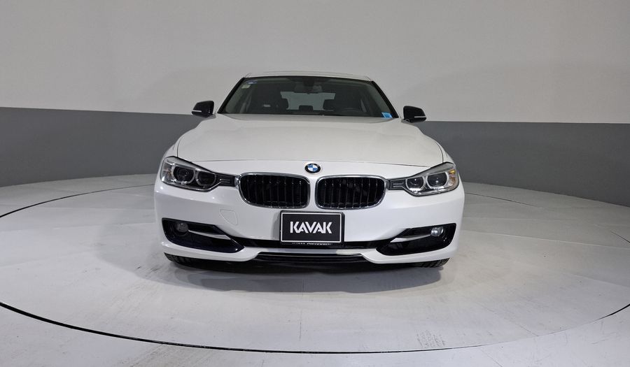 Bmw Serie 3 2.0 320IA M SPORT Sedan 2015