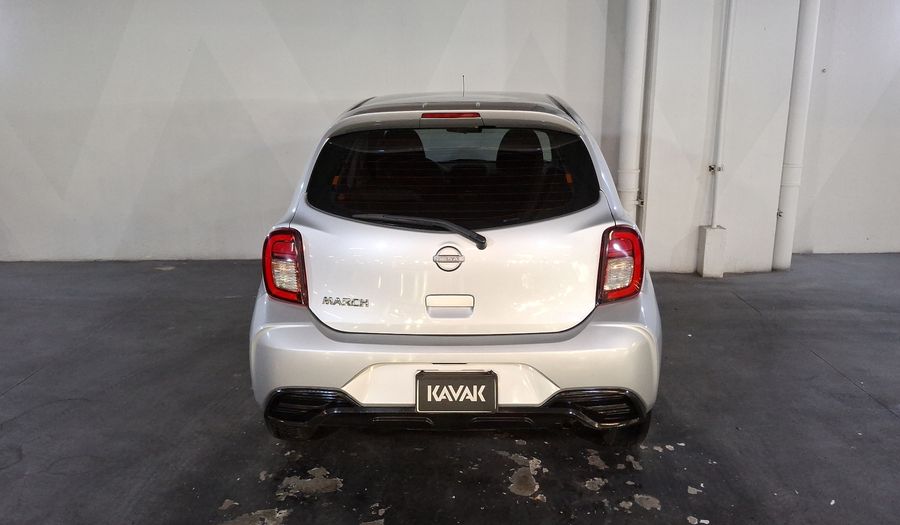 Nissan March 1.6 ADVANCE AUTO Hatchback 2023