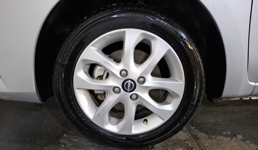 Nissan March 1.6 ADVANCE AUTO Hatchback 2023