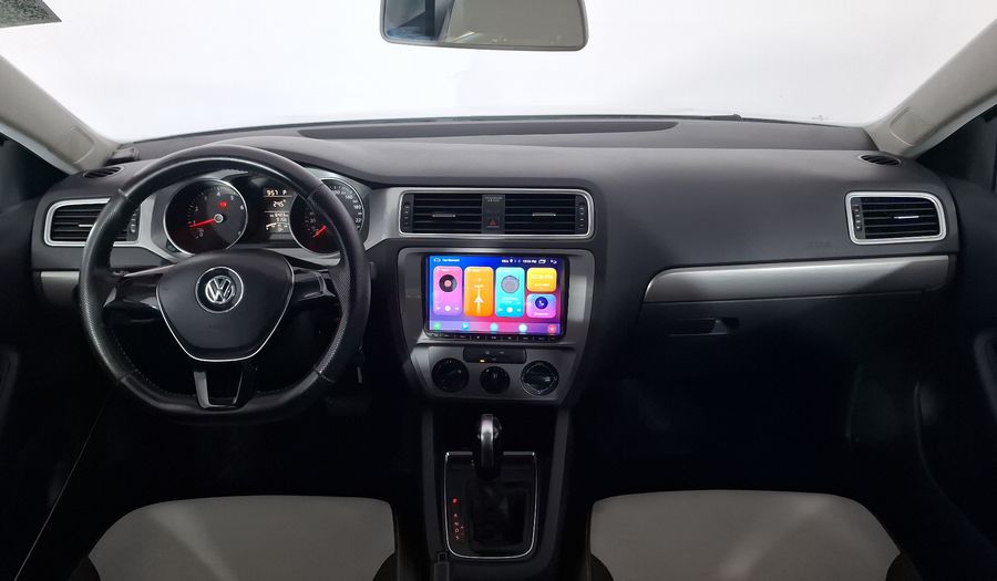 Volkswagen Jetta 2.0 FEST TIP. Sedan 2017