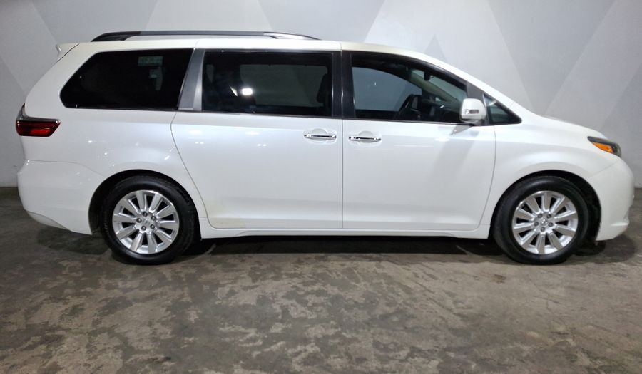 Toyota Sienna 3.5 LIMITED AT Minivan 2015