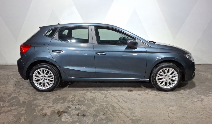 Seat Ibiza 1.6 STYLE Hatchback 2021