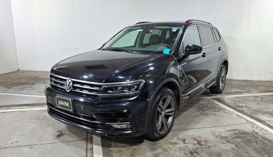 Volkswagen • Tiguan