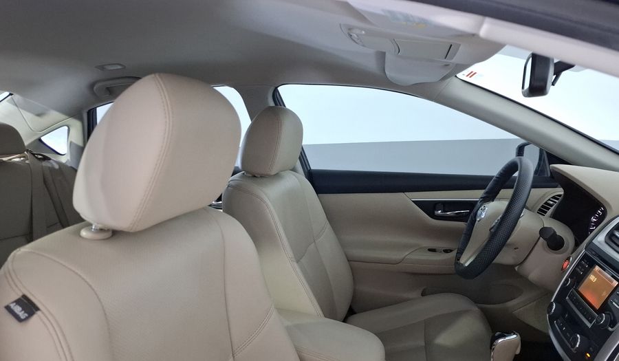 Nissan Altima 2.5 ADVANCE CVT Sedan 2017