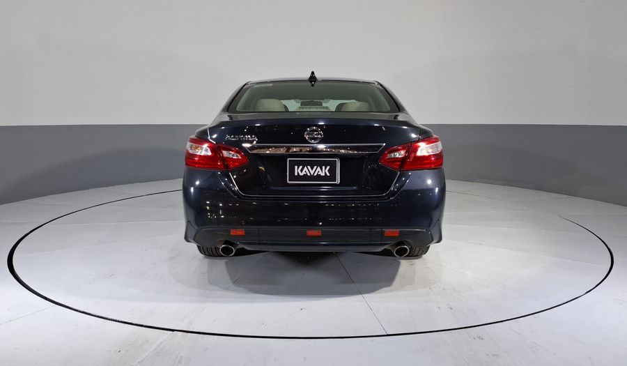 Nissan Altima 2.5 ADVANCE CVT Sedan 2017
