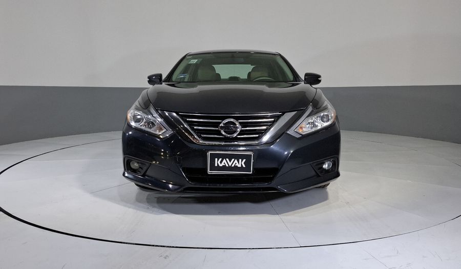 Nissan Altima 2.5 ADVANCE CVT Sedan 2017