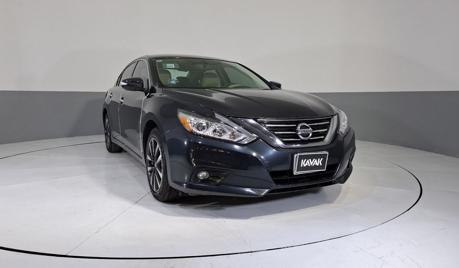 Nissan Altima 2.5 ADVANCE CVT Sedan 2017