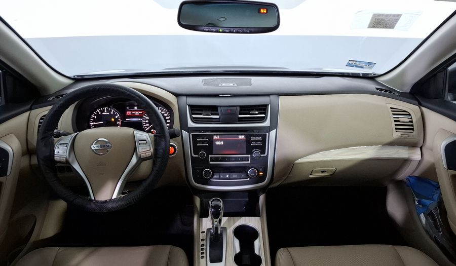 Nissan Altima 2.5 ADVANCE CVT Sedan 2017