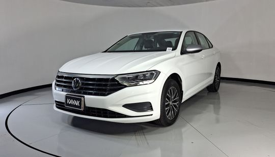 Volkswagen • Jetta