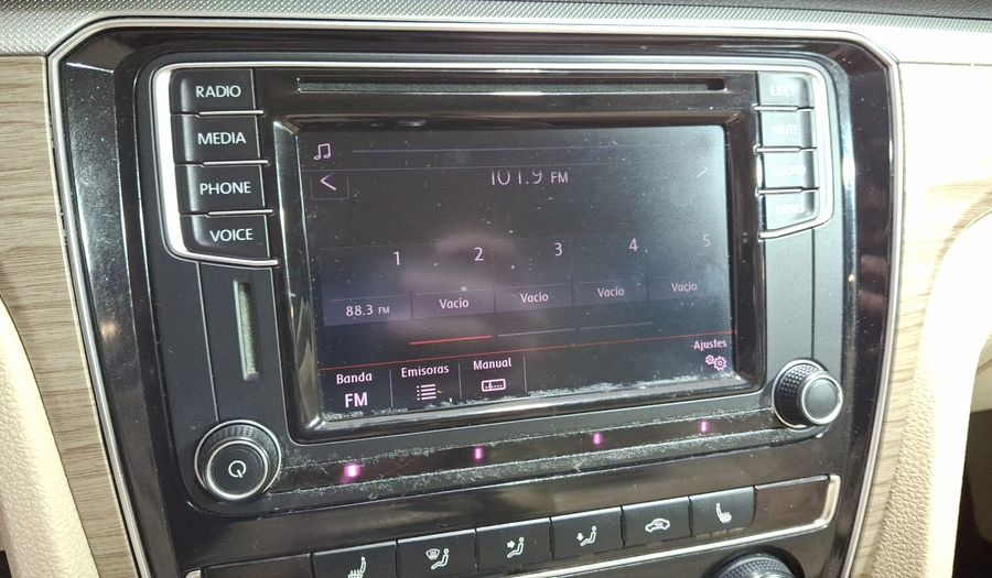 Volkswagen Passat 2.5 HIGHLINE Sedan 2016