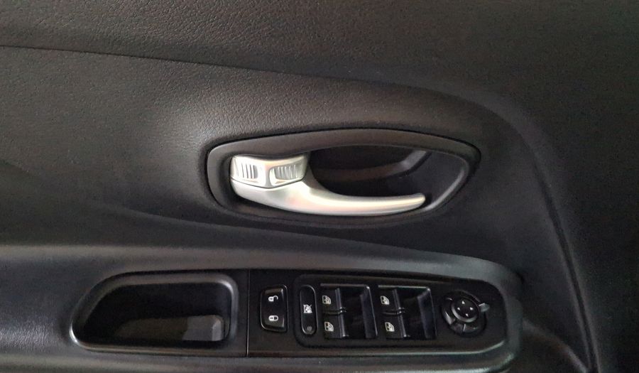 Jeep Renegade 1.3 LATITUDE AUTO Suv 2023