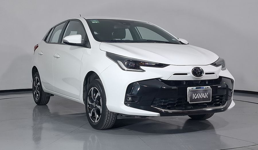 Toyota Yaris 1.5 S CVT Hatchback 2023