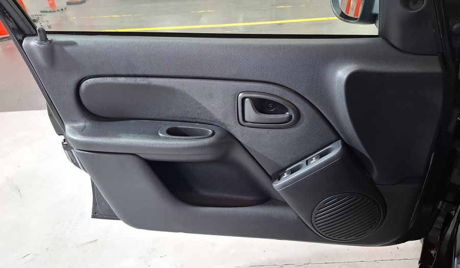 Renault Clio 1.1 CONFORT PLUS Hatchback 2014
